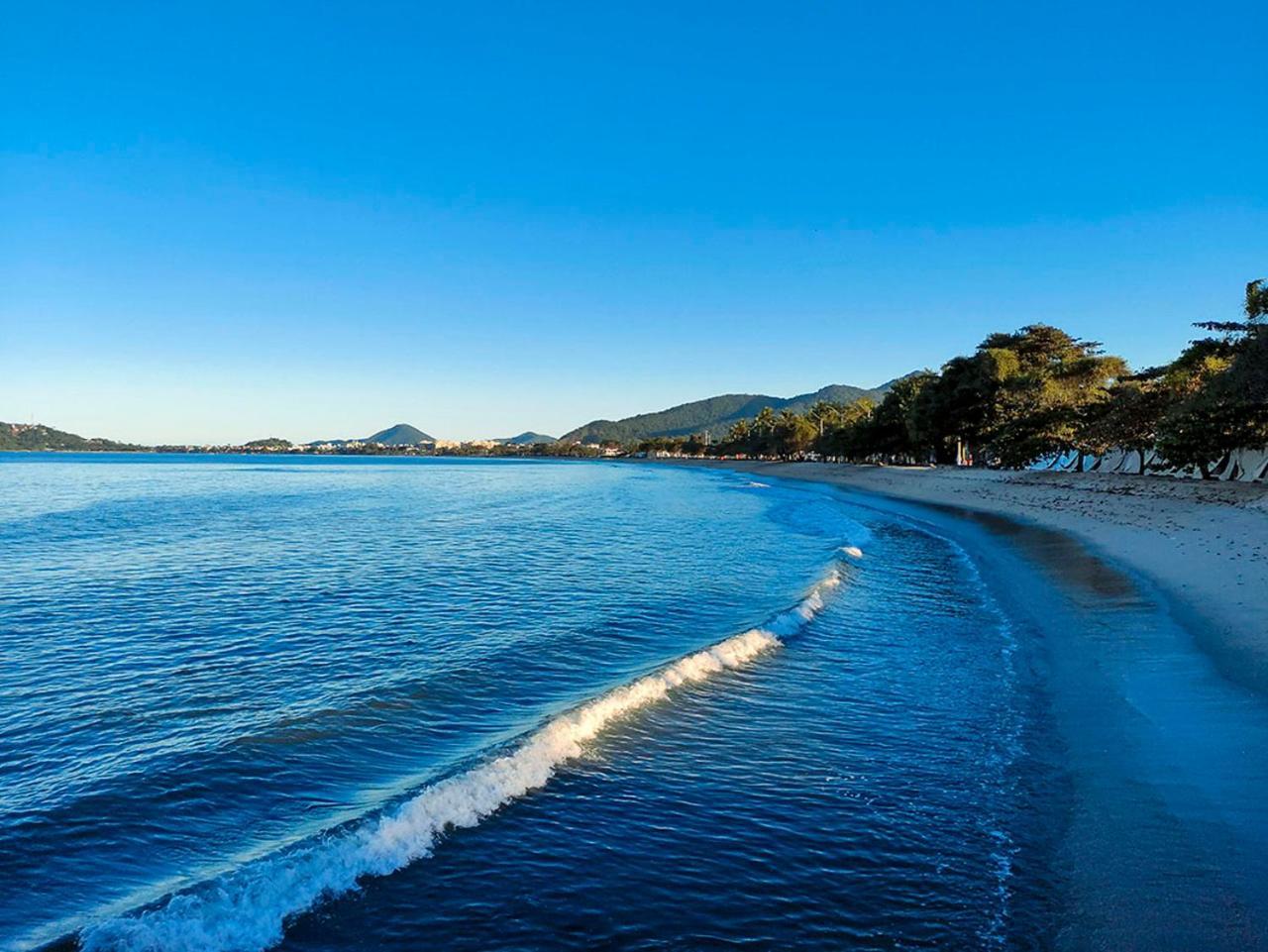 Apartamento Ap Em Frente A Em Ubatuba: Pereque Acu.